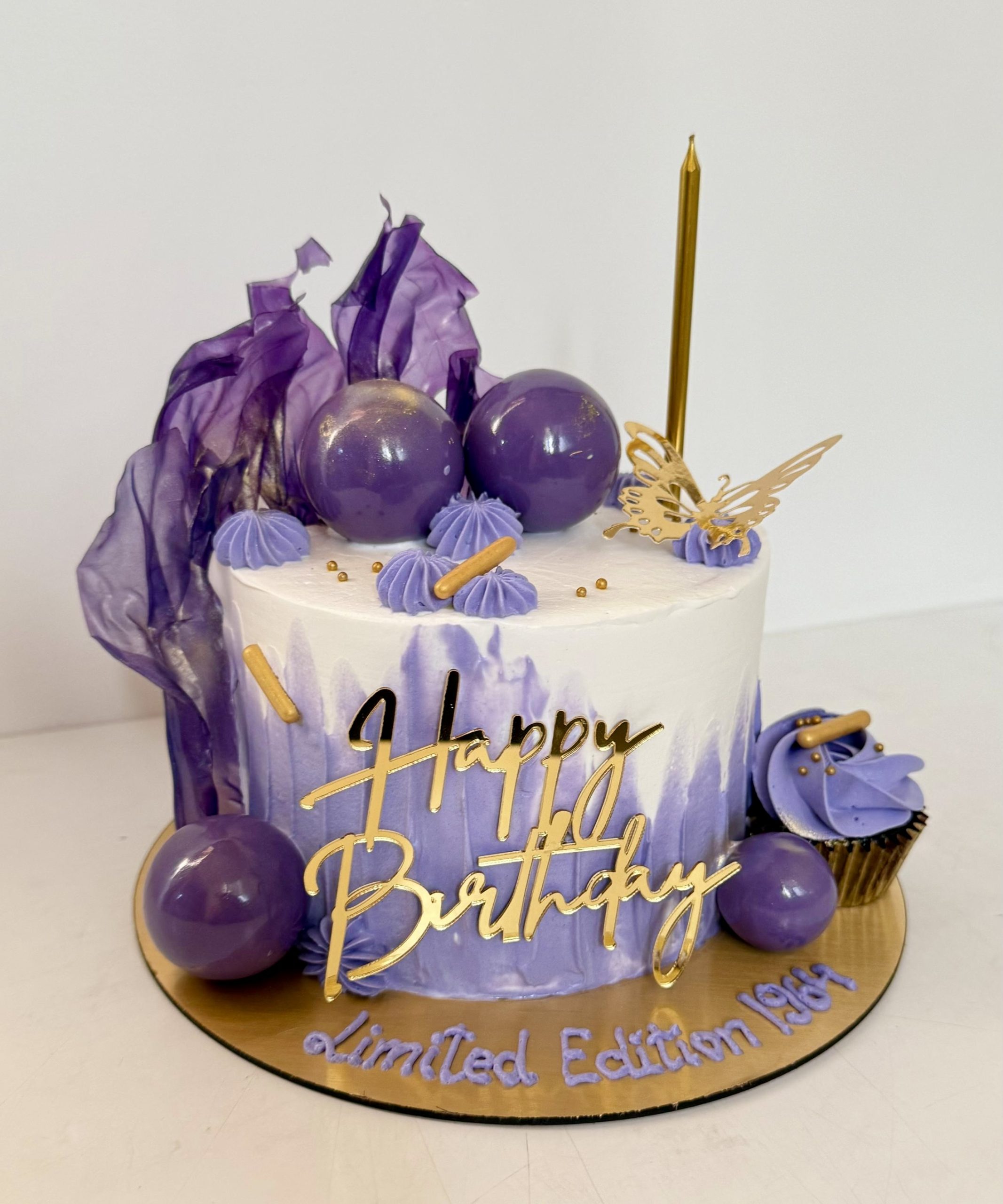 37d96ed9-0cab-4691-9098-84cee2a31576